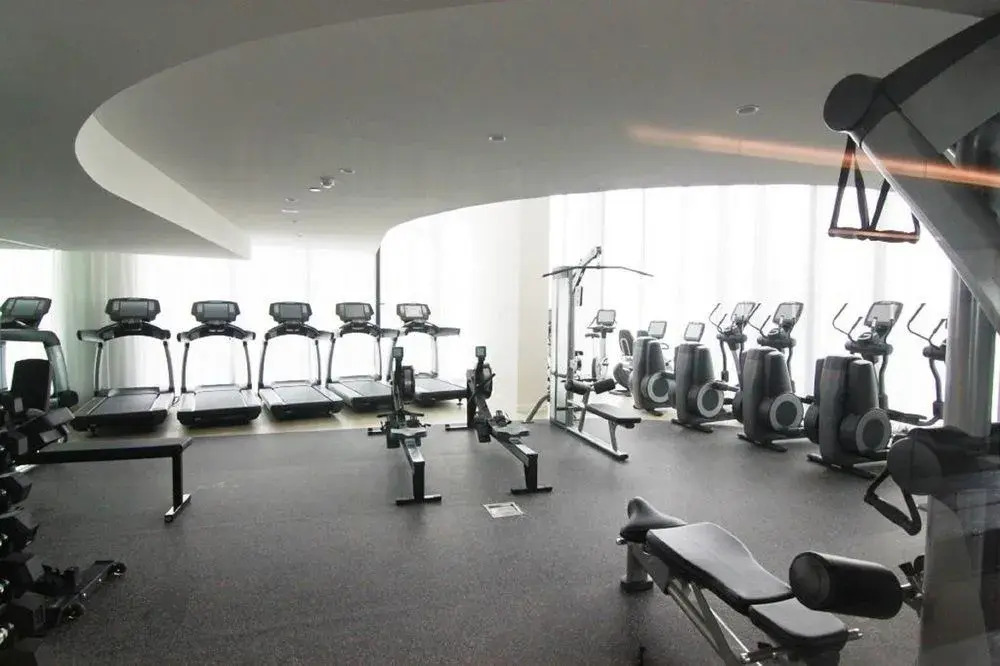 IfStays EQ Tower Apartment