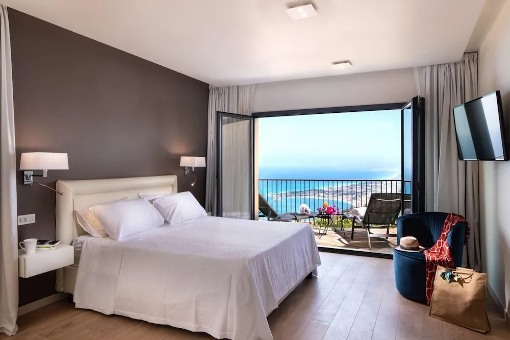 The View luxury apartments Taormina