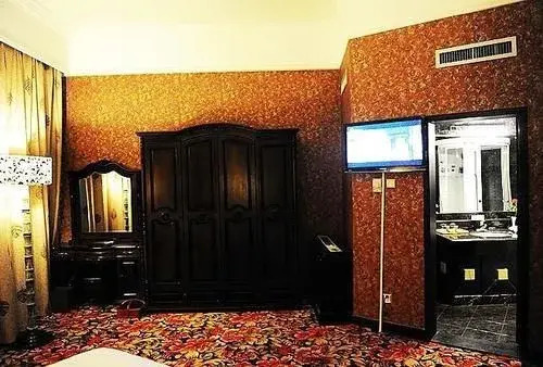 Shangri-la Longfengxiang Hotel