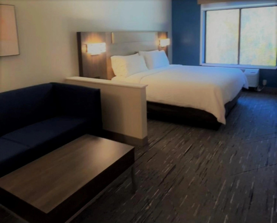 Holiday Inn Express Savannah South I-95 Richmond Hill by IHG