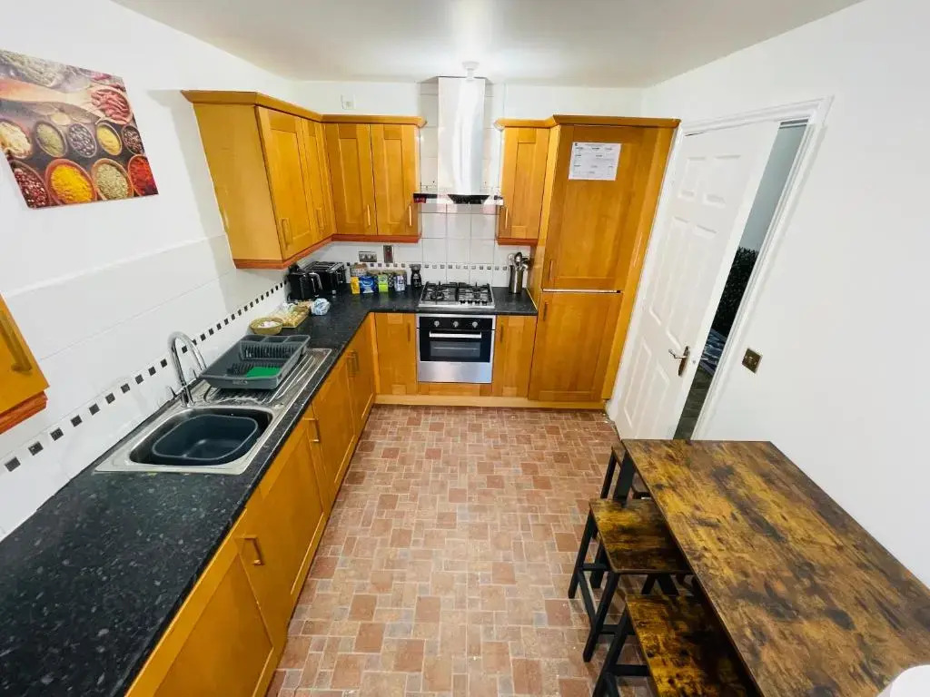 Watan Cottage - Spacious 3 Bedrooms Entire House With Beautiful Outdoor Garden