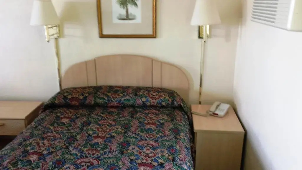 Campbell Motel