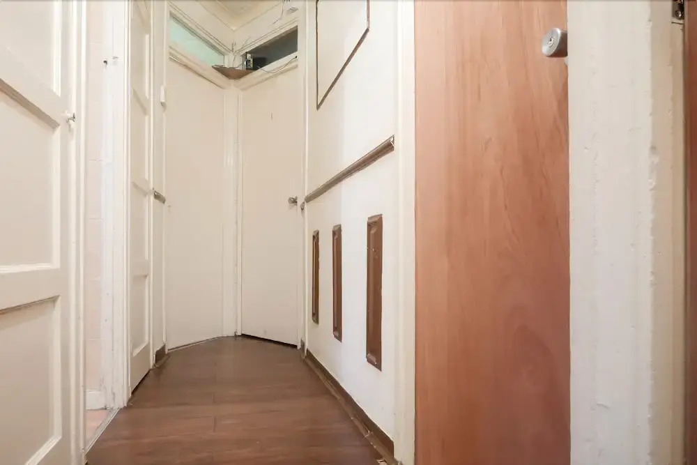 Broxbourne House - Deluxe Room