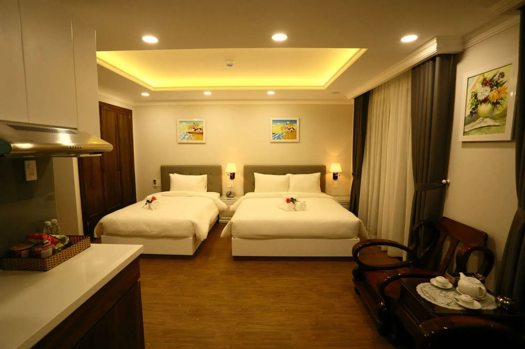 Diamond Queen Hotel