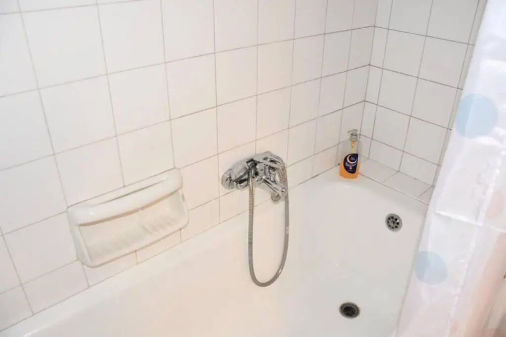 Colourful Apartment in AthensCity 1min from Subway