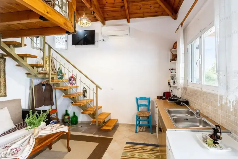 Petalidi Sunny Home One