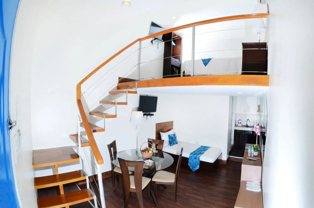 Skyblue Hotel