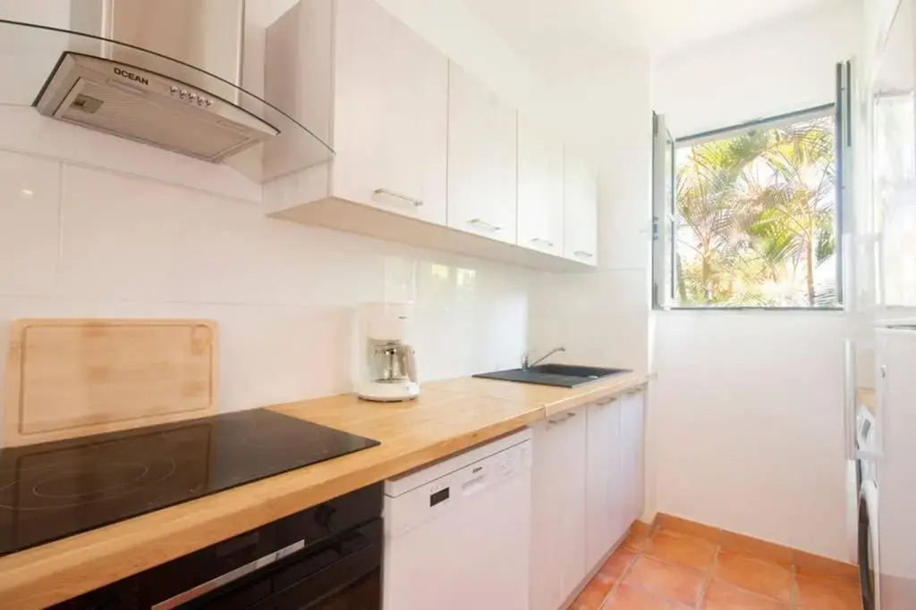 Villa Aquamarine, 2 bedroom beach house and private pool, Orient beach