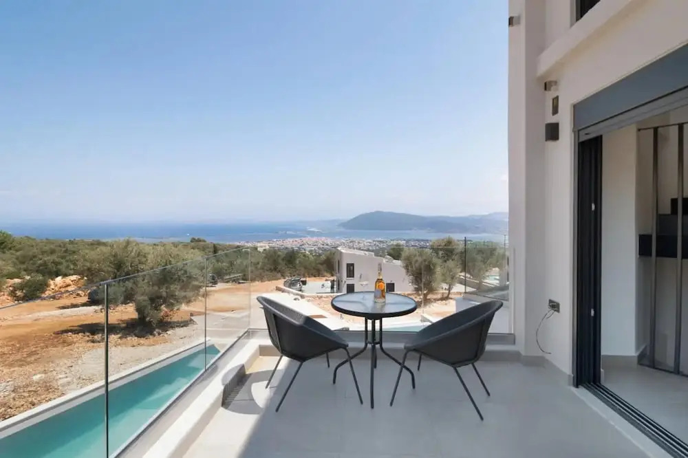 Villa Andria With 5 Bedrooms and 5 Bathrooms