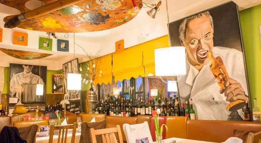 Malerwinkl Restaurant + Kunsthotel