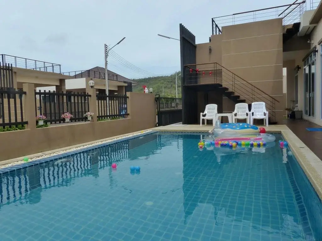 So Cool Pool Villa