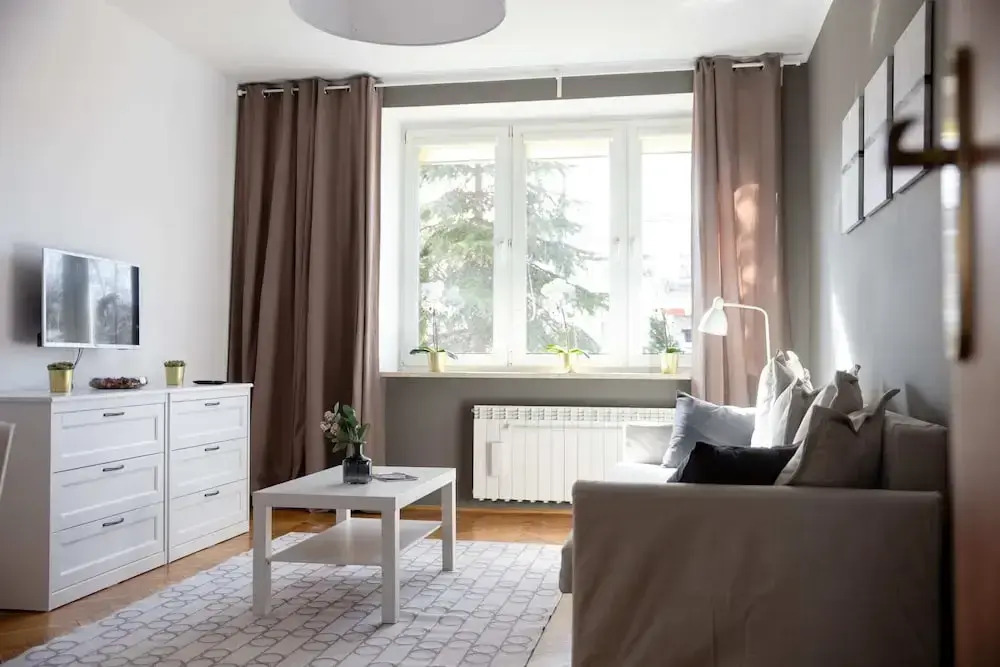 Saska Kepa Modern Apartment