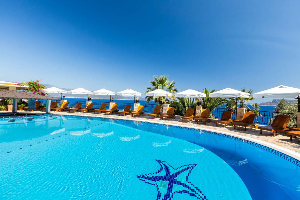 Hadrian Hotel
