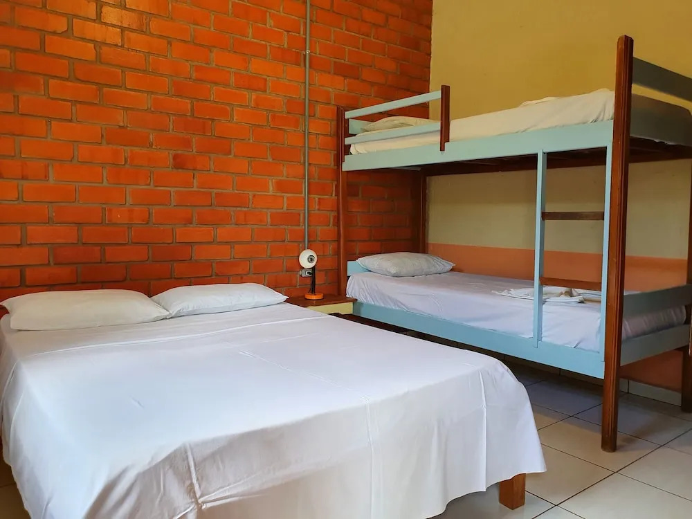 Bonito HI Hostel e Pousada