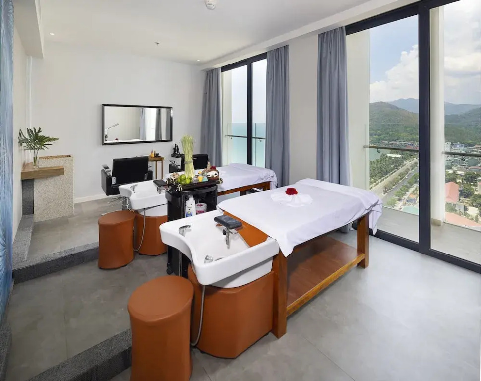 Anya Premier Beachfront Hotel Quy Nhon