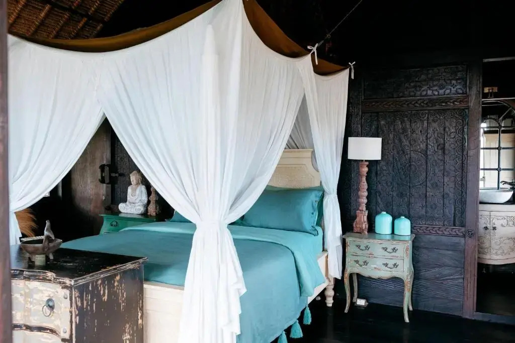 Most Exotic Beachfront Villa Keong