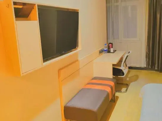 OrangeriePremium Hotel (Dalian Changxing Island Santang Commercial Street)