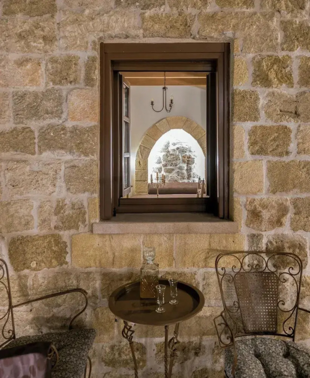 Spanish Knights Inn