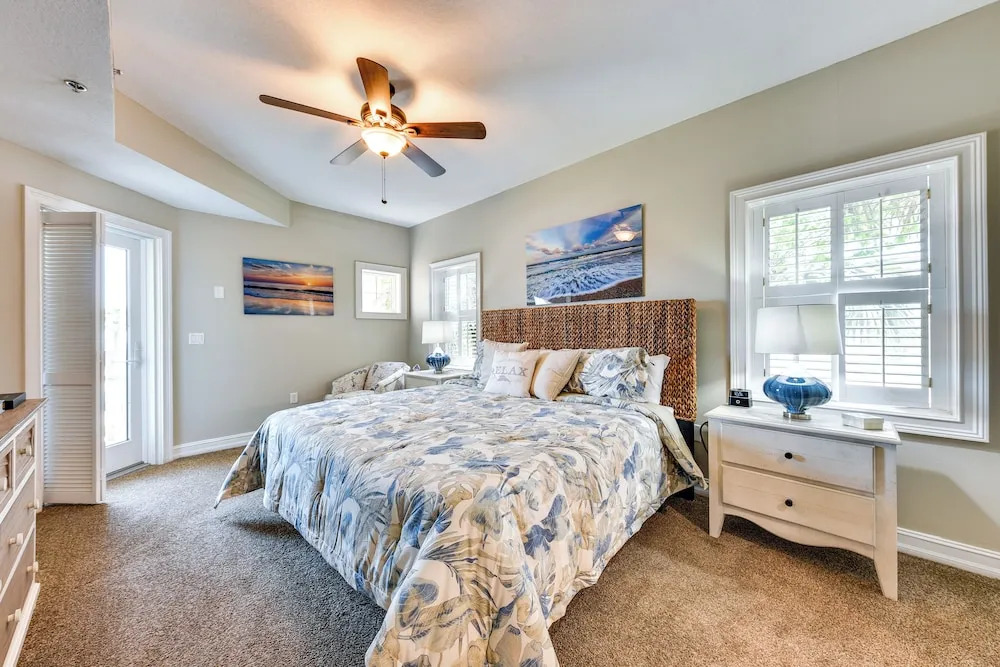 Pet-friendly Fernandina Beach Condo: Walk to Beach