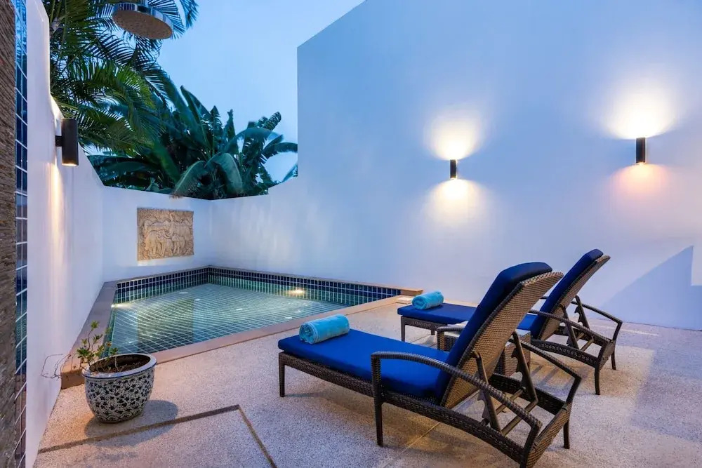 Modern Tropical Villa
