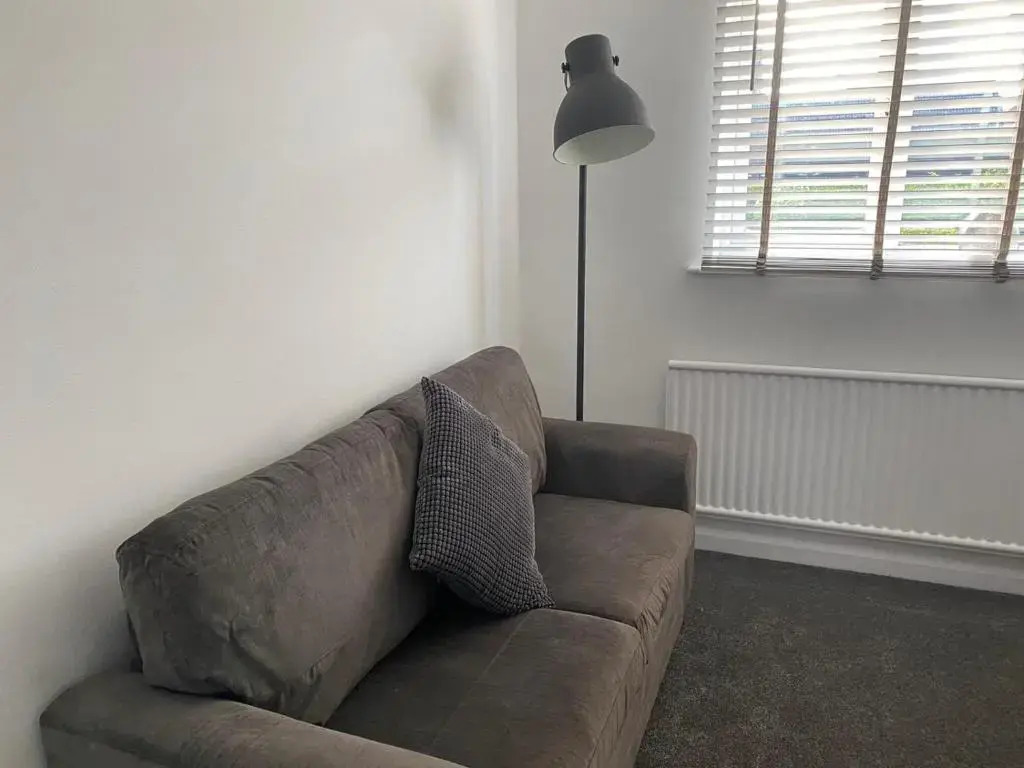 Riverside Park Ground Floor Apt 1 BR Parking St Neots