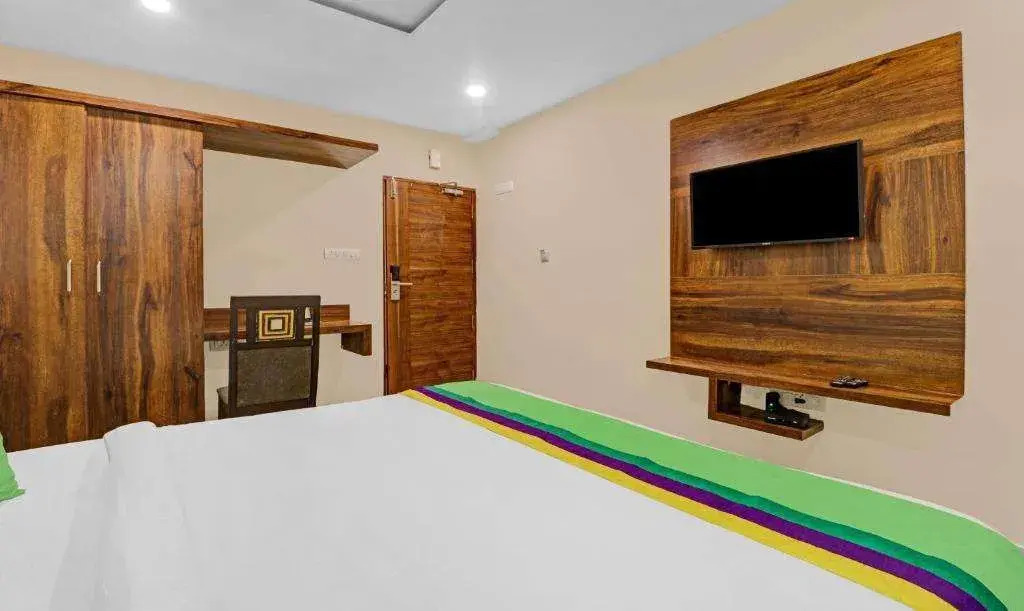 Treebo Krishnam Boutique