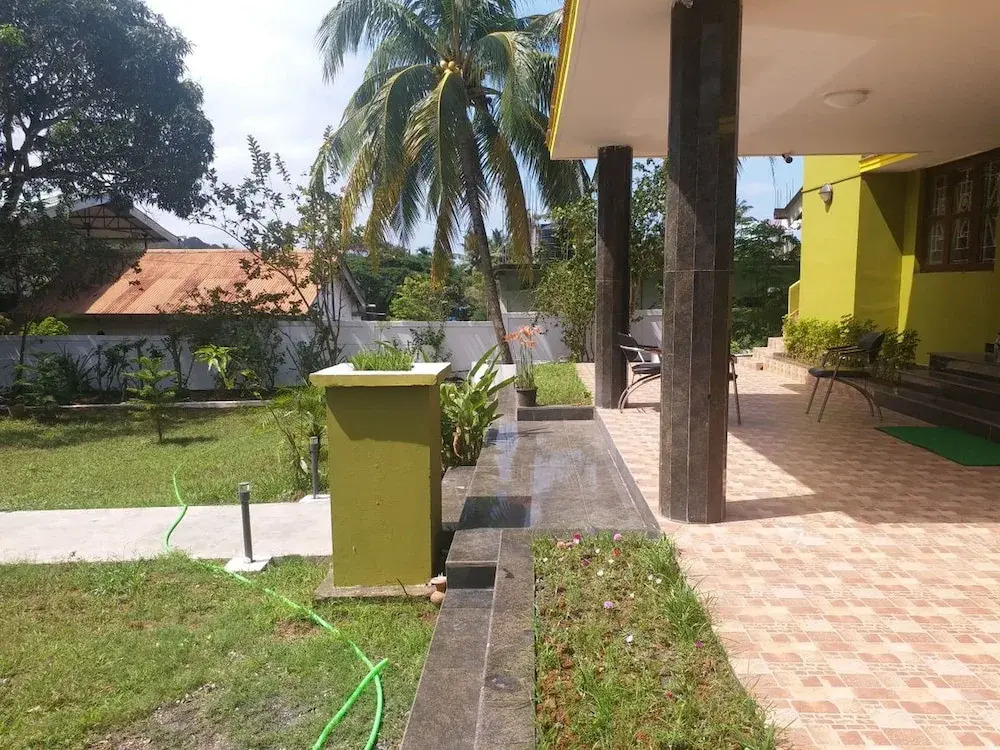 OYO 12812 Four Seasons Villa