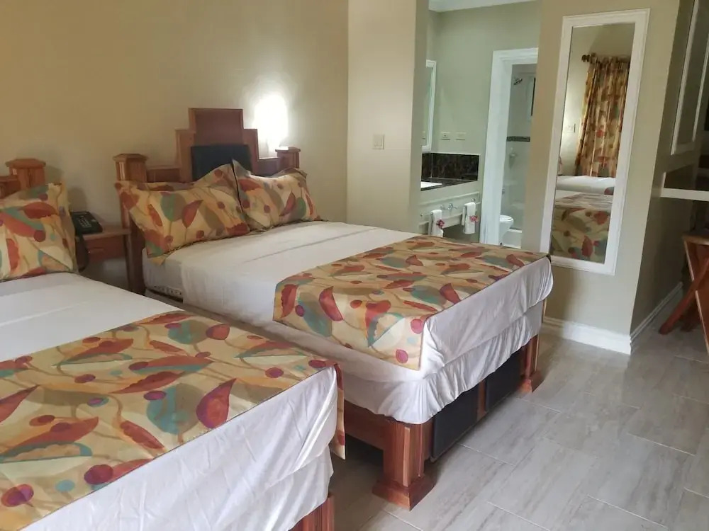 The Oasis Resort - All Inclusive