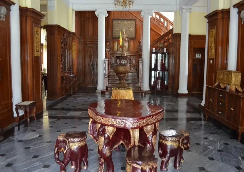 Mya Yeik Nyo Royal Hotel