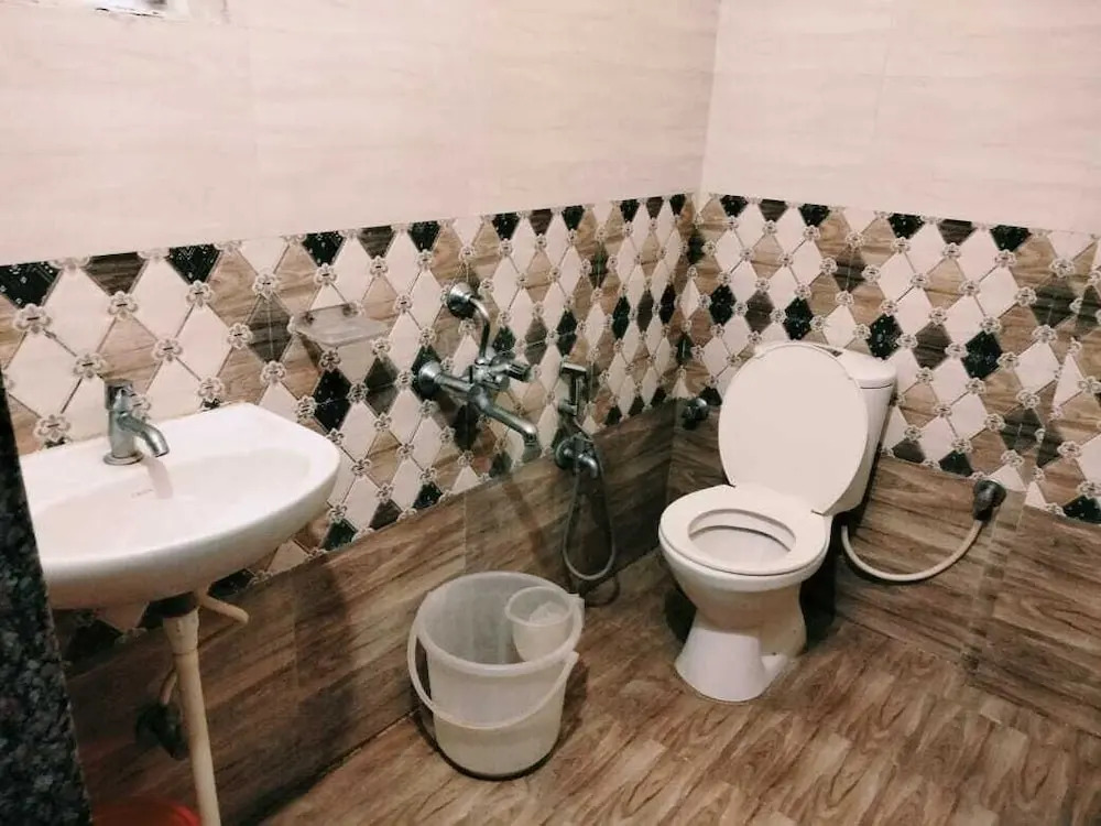 Hotel G Grand by Urban Stay