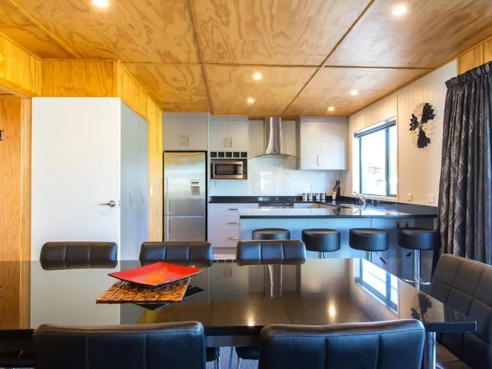 Motueka Apartment