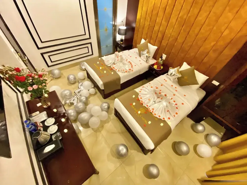 Nam Cường X Hotel