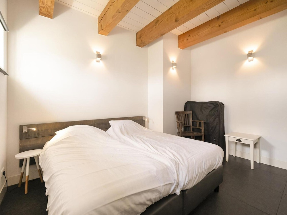Fantastic Farmhouse for 22 in Callantsoog