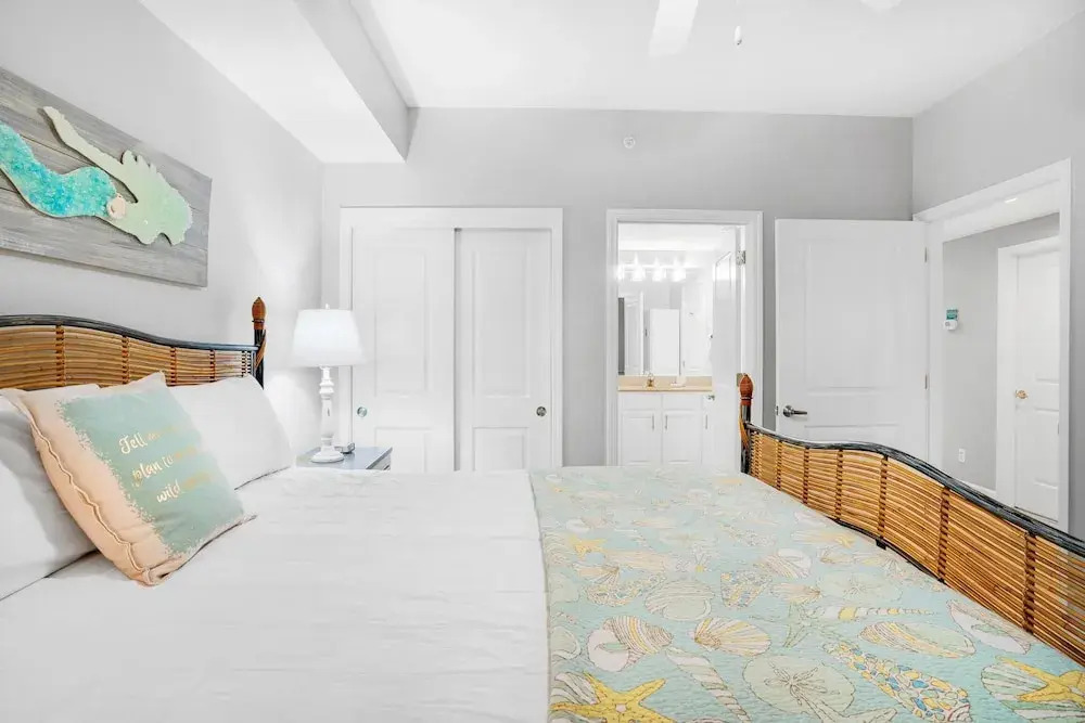 Grandview East 302 - Sandscape