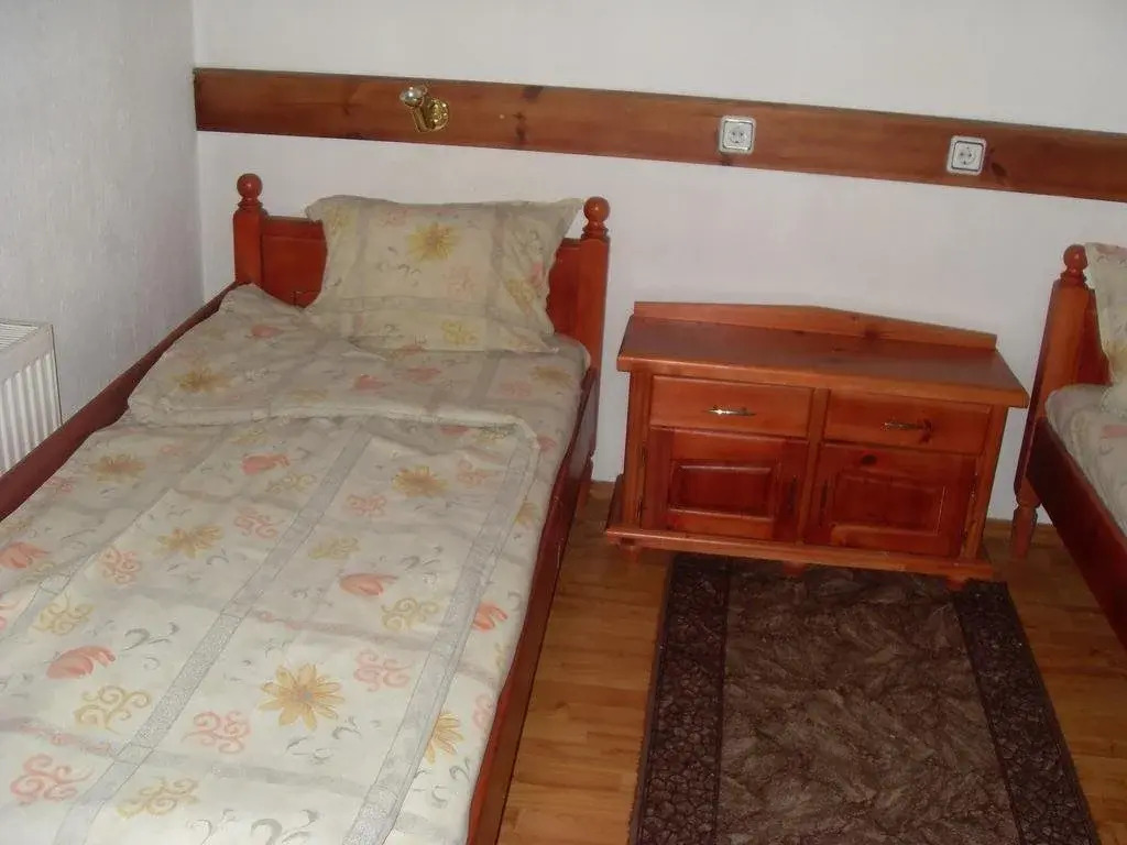 Guest Rooms Kambana