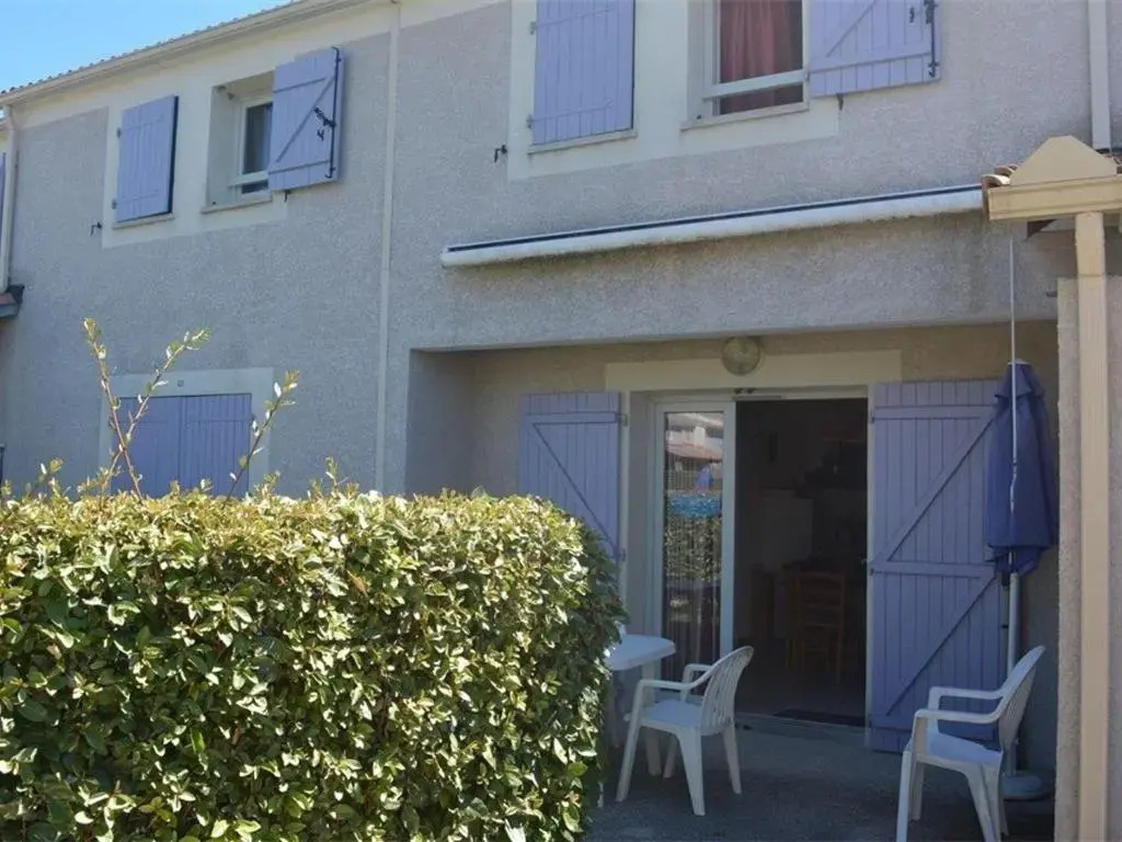 Appartement Vallon-Pont-d'Arc, 3 pièces, 6 personnes - FR-1-382-54