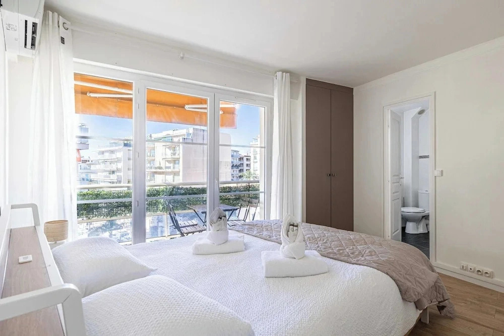 Charming Apartment Near the Beach Juan les Pins