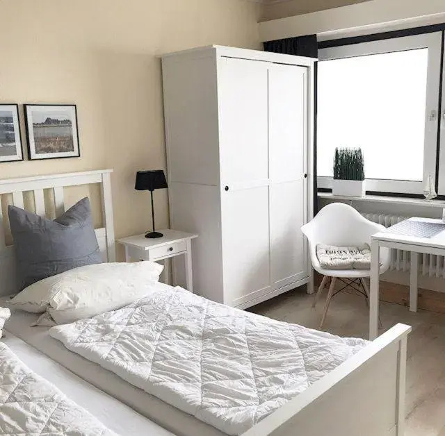 Strandhotel-Heiligenhafen-Wohnung-214-Typ-I