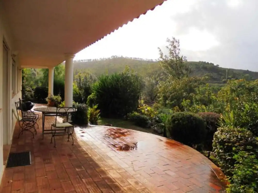 Villa - 4 Bedrooms with Pool and WiFi - 102030