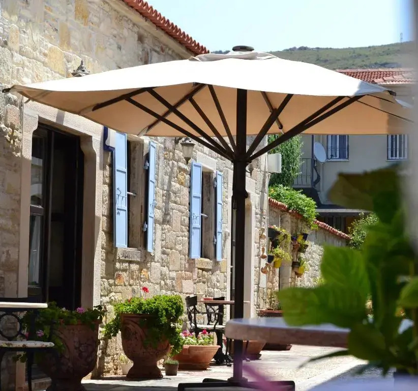 Griffon Hotel