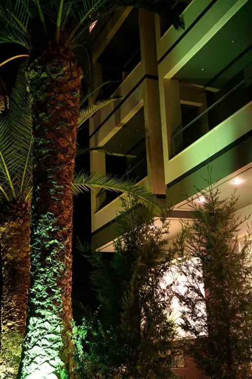 Cosmos Hotel