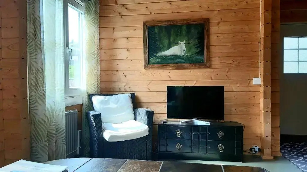 Fröya Timber Cottage