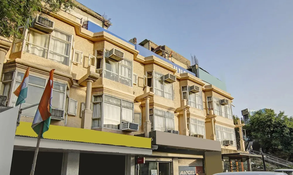 Itsy Hotels Amrita Raghunath Bazaar Jammu