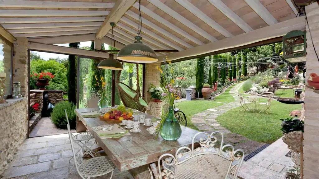 BORGO PARADISO 4&2, Emma Villas