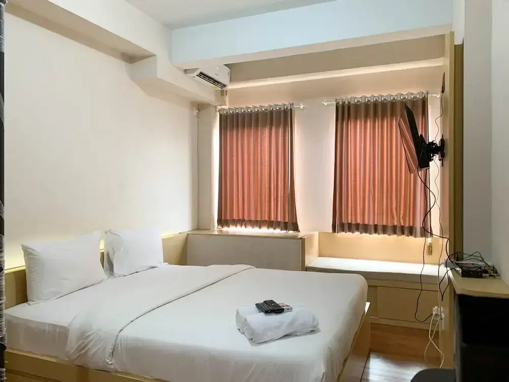 Relaxing Studio At Patraland Urbano Apartment