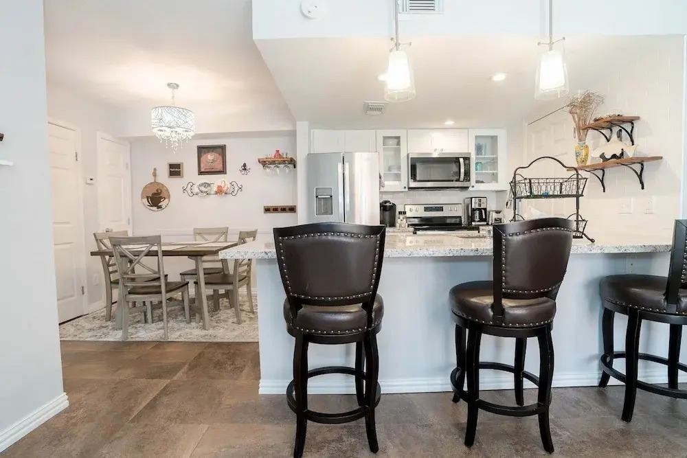 Seawall Escape - 2 Br Home