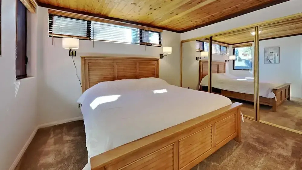 515 2 Bedroom Condo