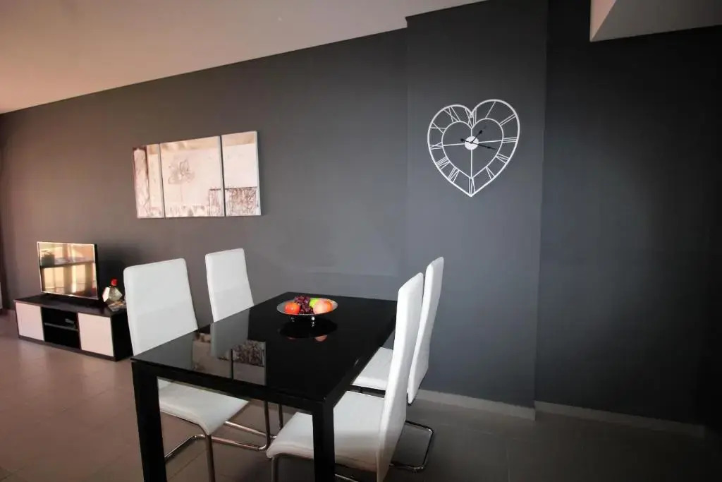 Apartamentos Paraíso Sol da Rocha