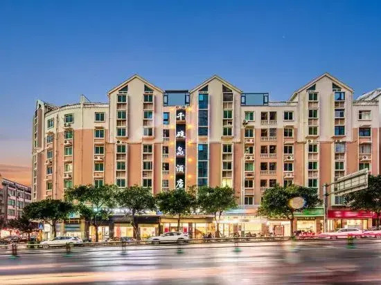 Qianjiao Island Hotel