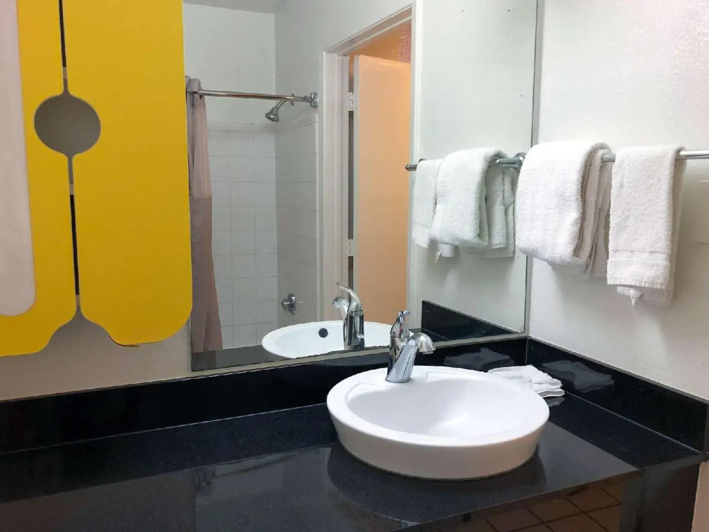 Studio 6-Houston, TX - Westchase